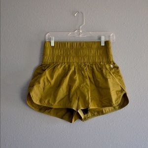 FP Movement | Free People The Way Home Shorts Green Women’s Sz M